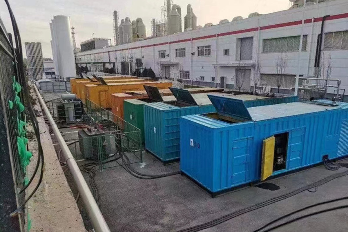 封丘发电机租赁施工现场